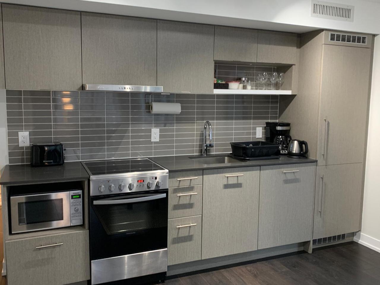 Toronto Metropolitan University-Daphne Cockwell Complex Residence Kültér fotó